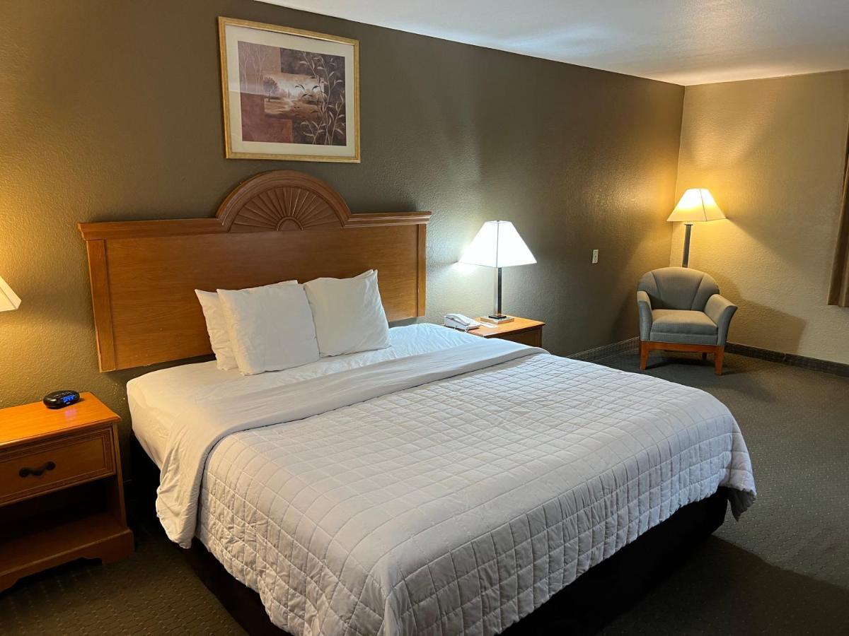 Americas Best Value Inn Pharr/Mcallen Екстер'єр фото