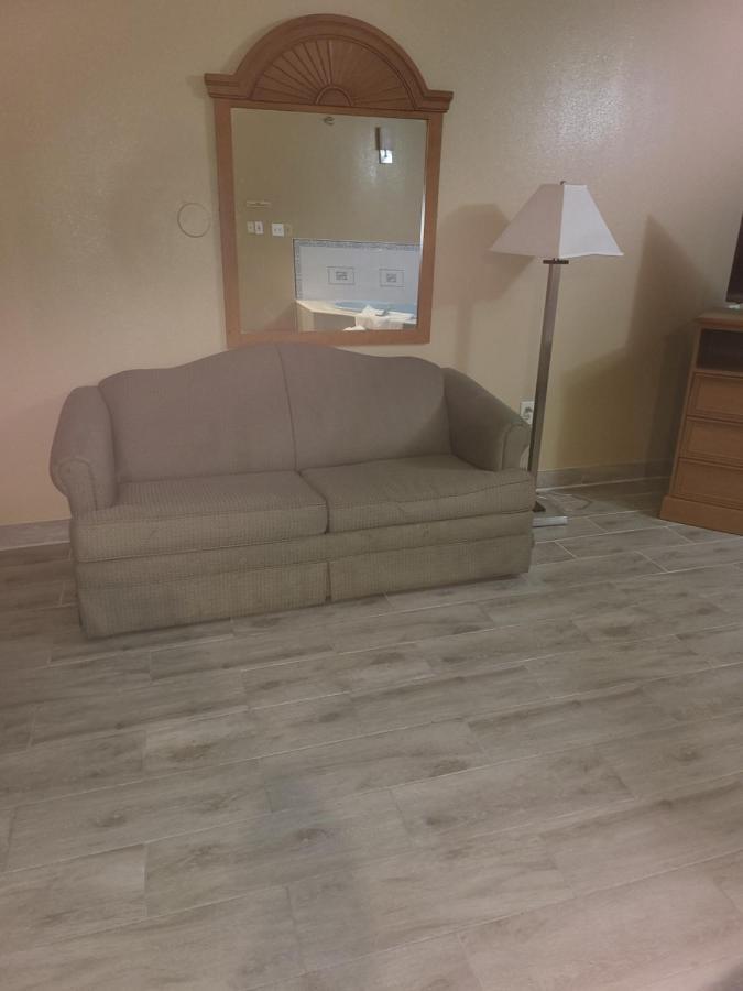 Americas Best Value Inn Pharr/Mcallen Екстер'єр фото