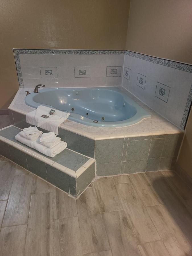 Americas Best Value Inn Pharr/Mcallen Екстер'єр фото