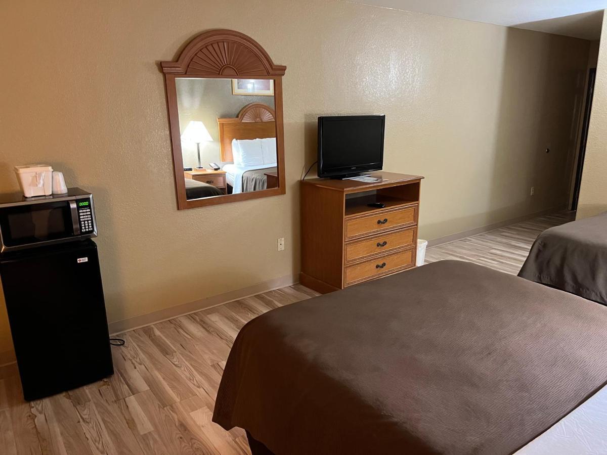 Americas Best Value Inn Pharr/Mcallen Екстер'єр фото